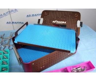 Contenitore metallico color bronzo doppio strato - Contenitore per impianti chirurgici veterinari